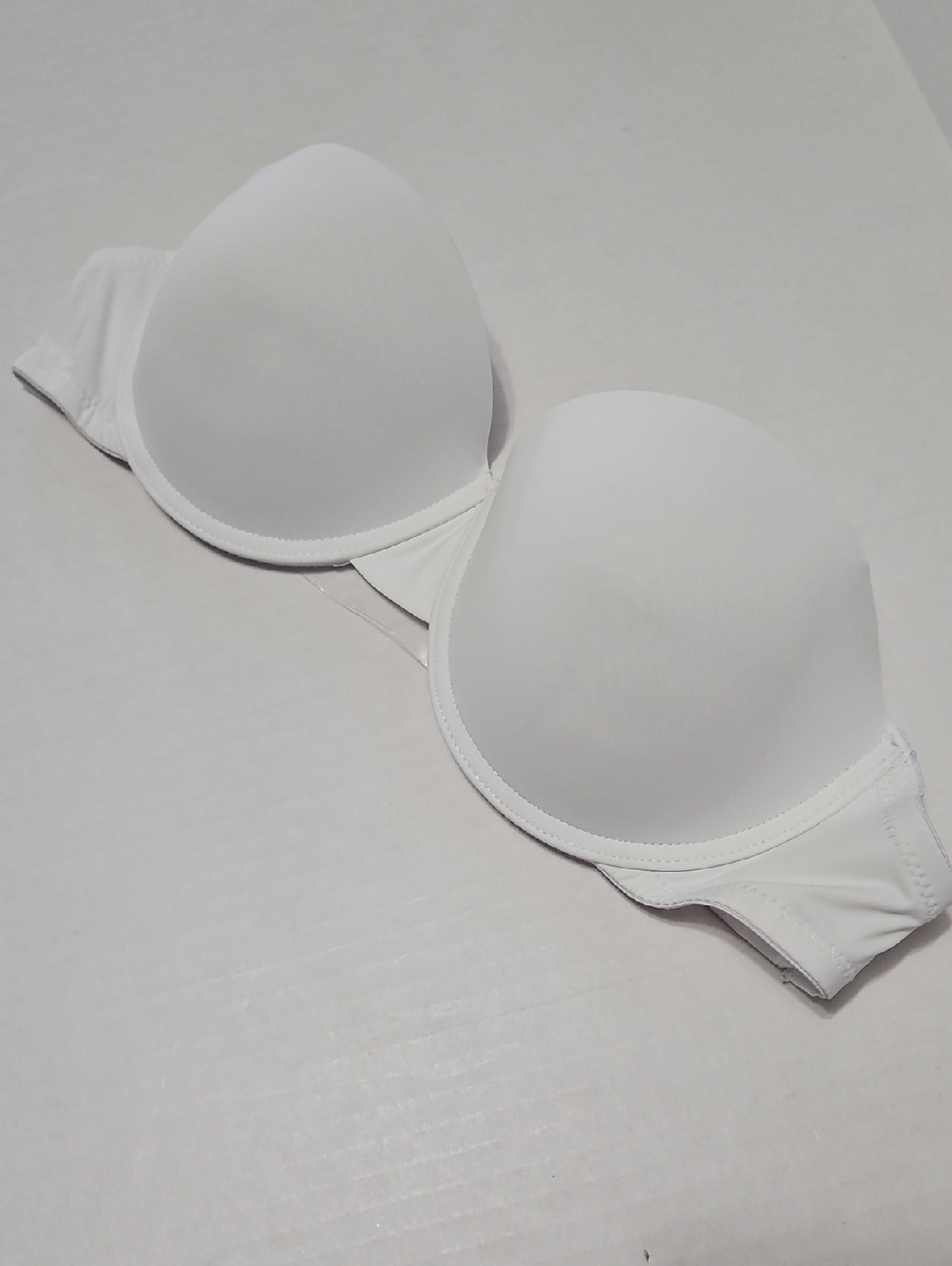 White Smooth Strapless  Bra - Seamless Push Up Support Underwire 80B 36B